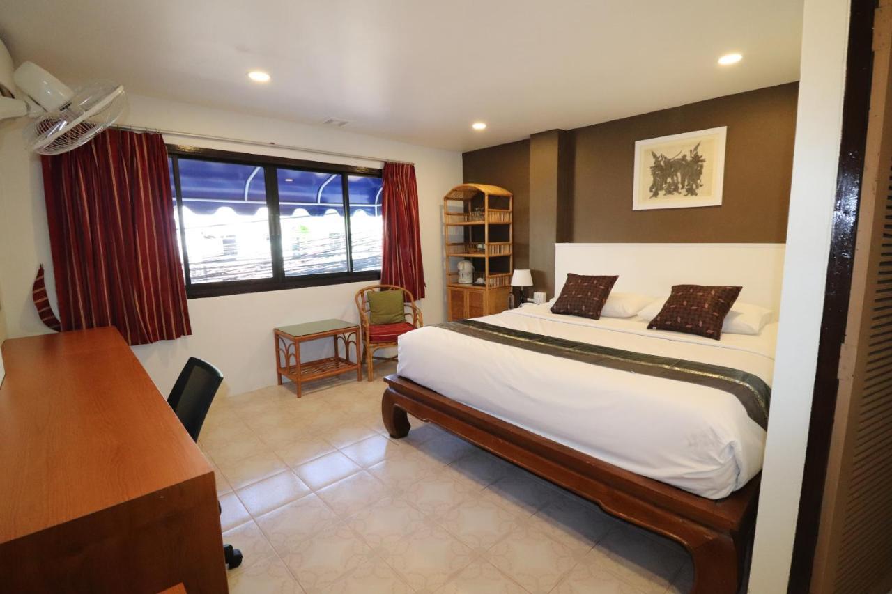 Summer Breeze Hotel Patong Экстерьер фото