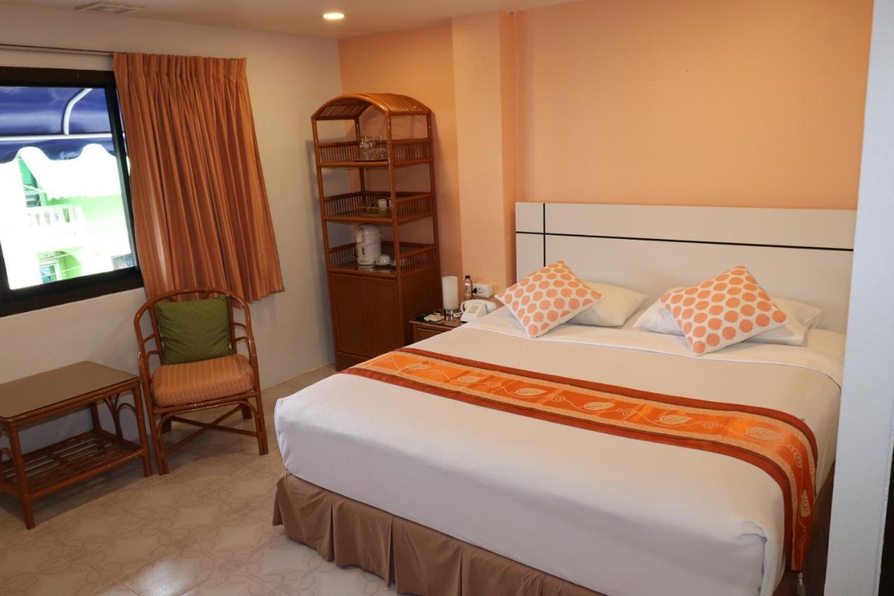 Summer Breeze Hotel Patong Экстерьер фото